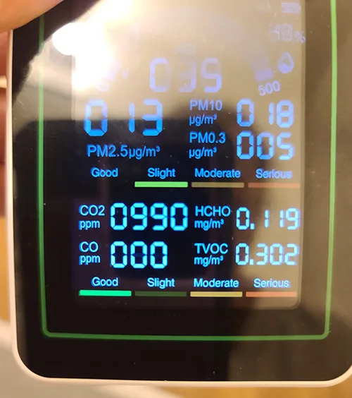 Air poisoned with 7 minutes of turning on air fan